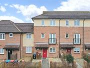 4 bedroom townhouse to rent