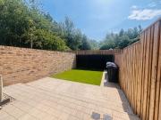 3 bedroom townhouse to rent