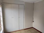 3 Bedroom Townhouse To Rent in La Montagne