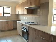 3 Bedroom Townhouse To Rent in The Wilds