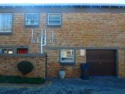 3 Bedroom Townhouse to rent in Wilgeheuwel