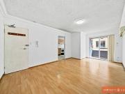 3 Bedroom unit in convenient location