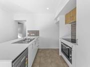 3 Bedroom unit, Mango Hill Contact Julie Sykes 0438 050...