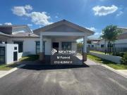 3 Bedrooms 2 Bathrooms Fully furnished 2 Carparks Pool view