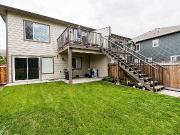 3 Bedrooms 2 Bathrooms Upper Floor Available