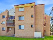 3 Bedrooms! | 450 Metres to Werrington Train Station!