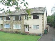 3 Bedrooms Bungalow for rent in Wetherby Road, Roundhay,...
