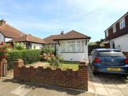3 Bedrooms Bungalow for sale in Albemarle Avenue,...