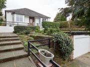 3 Bedrooms Bungalow for sale in Congleton Road,...