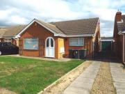 3 Bedrooms Bungalow for sale in Eastcote Avenue,...