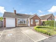 3 Bedrooms Bungalow for sale in Hebden Moor Way, North...