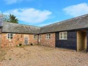 3 Bedrooms Bungalow for sale in Luton Road, Caddington,...