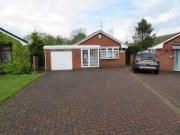 3 Bedrooms Bungalow for sale in Old Brook Close, Shaw,...