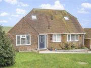 3 Bedrooms Chalet for sale in Michel Dene Road, East...