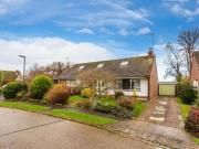 3 Bedrooms Chalet for sale in Thornden, Cowfold, Horsham...