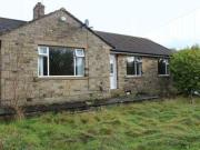 3 Bedrooms Detached bungalow for rent in Laund Road,...