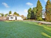 3 Bedrooms Detached bungalow for rent in Little Browns...