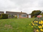 3 Bedrooms Detached bungalow for rent in Putnams Drive,...
