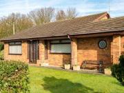 3 Bedrooms Detached bungalow for sale in Beech Crescent,...