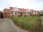 3 Bedrooms Detached bungalow for sale in Glencrofts,...