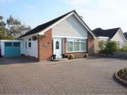 3 Bedrooms Detached bungalow for sale in Highlands Road,...