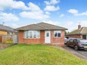 3 Bedrooms Detached bungalow for sale in Keld Drive,...