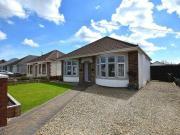 3 Bedrooms Detached bungalow for sale in Leamington...
