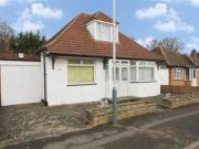 3 Bedrooms Detached bungalow for sale in Linden Avenue,...