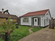 3 Bedrooms Detached bungalow for sale in May Avenue,...