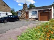 3 Bedrooms Detached bungalow for sale in The Broadway,...