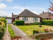 3 Bedrooms Detached bungalow for sale in Wadham Close,...