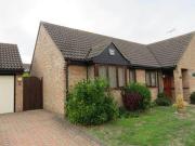 3 Bedrooms Detached bungalow for sale in Woodview Close,...