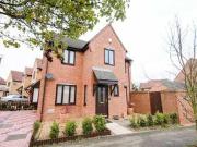 3 Bedrooms Detached house for rent in Bridlington...