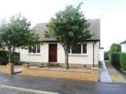 3 Bedrooms Detached house for rent in Cairn Road,...