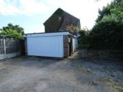 3 Bedrooms Detached house for rent in Graves Trust...
