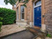 3 Bedrooms Detached house for rent in Kilmaurs Road,...