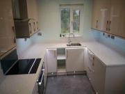 3 Bedrooms Detached house for rent in Leyland Avenue,...