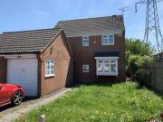 3 Bedrooms Detached house for rent in Miles End,...