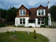 3 Bedrooms Detached house for rent in Povey Cross Road,...