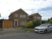 3 Bedrooms Detached house for rent in Springett Avenue,...