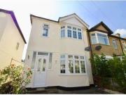 3 Bedrooms Detached house for rent in Suffolk Road,...