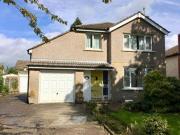 3 Bedrooms Detached house for rent in View Road,...