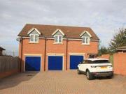 3 Bedrooms Detached house for rent in Wayte Street,...
