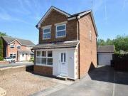 3 Bedrooms Detached house for rent in Westerton Drive,...