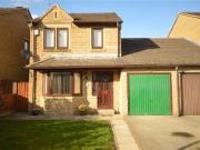 3 Bedrooms Detached house for sale in Apperley Road,...