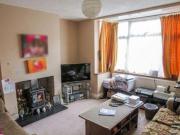 3 Bedrooms Detached house for sale in Arundel Road,...