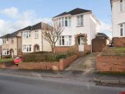 3 Bedrooms Detached house for sale in Blaen Y Pant...