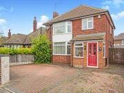 3 Bedrooms Detached house for sale in Broadway, Lincoln LN2