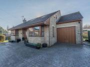 3 Bedrooms Detached house for sale in Cockshott Lane,...