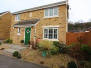 3 Bedrooms Detached house for sale in Coed Celynen...